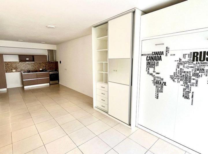 Departamento 1 Amb Balcón Baulera SUM Devoto Plaza 2