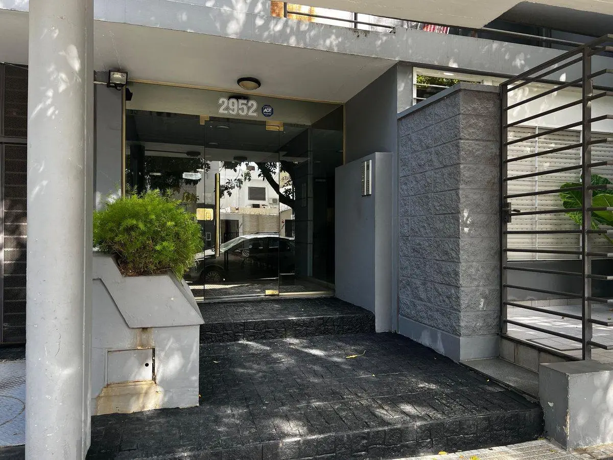Alquiler temp Monoambiente Amob con patio Nuñez 2