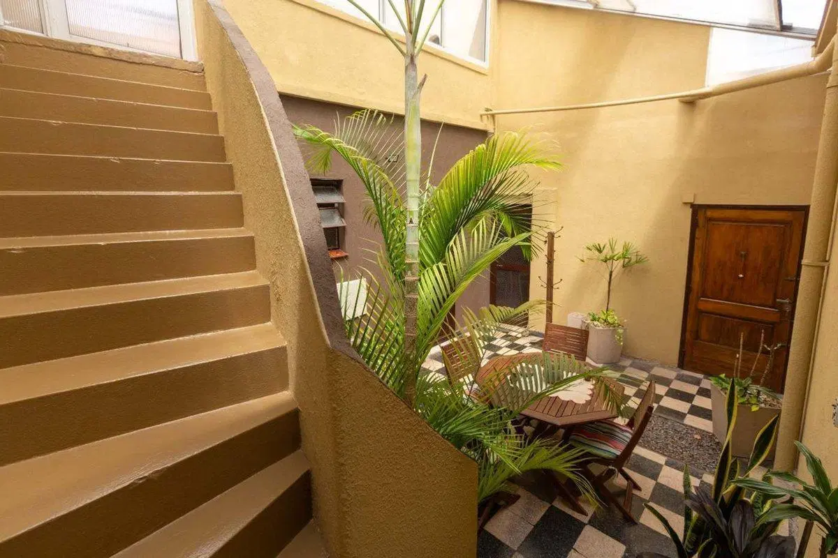 VENTA casa con depto patio terraza y parrilla 5