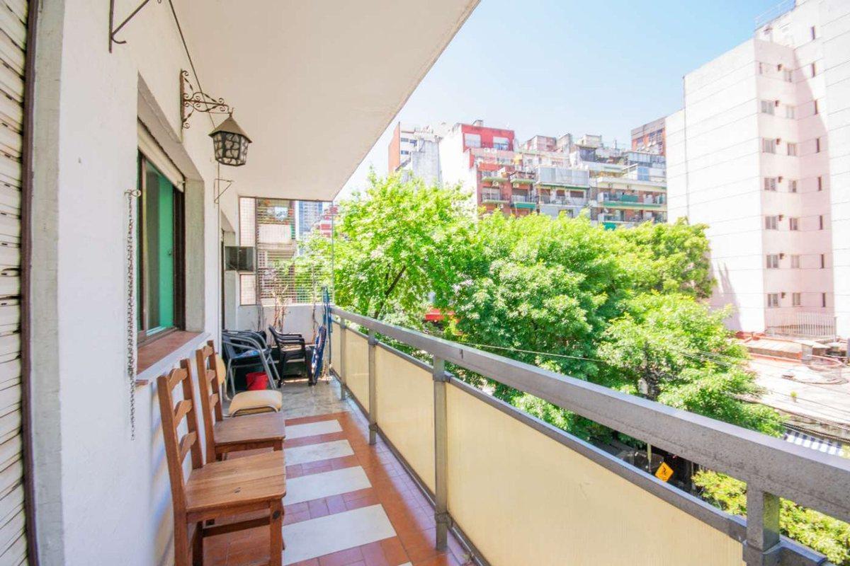 PALERMO 4 AMBIENTES BALCON Y COCHERA