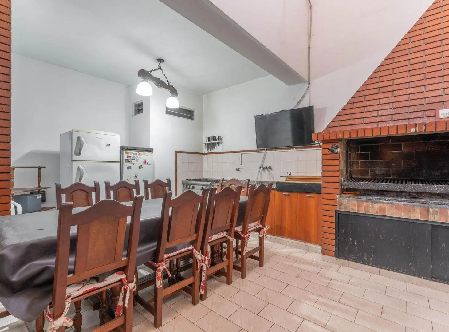 Casa en venta quincho, parrilla, cochera p/2 autos 2