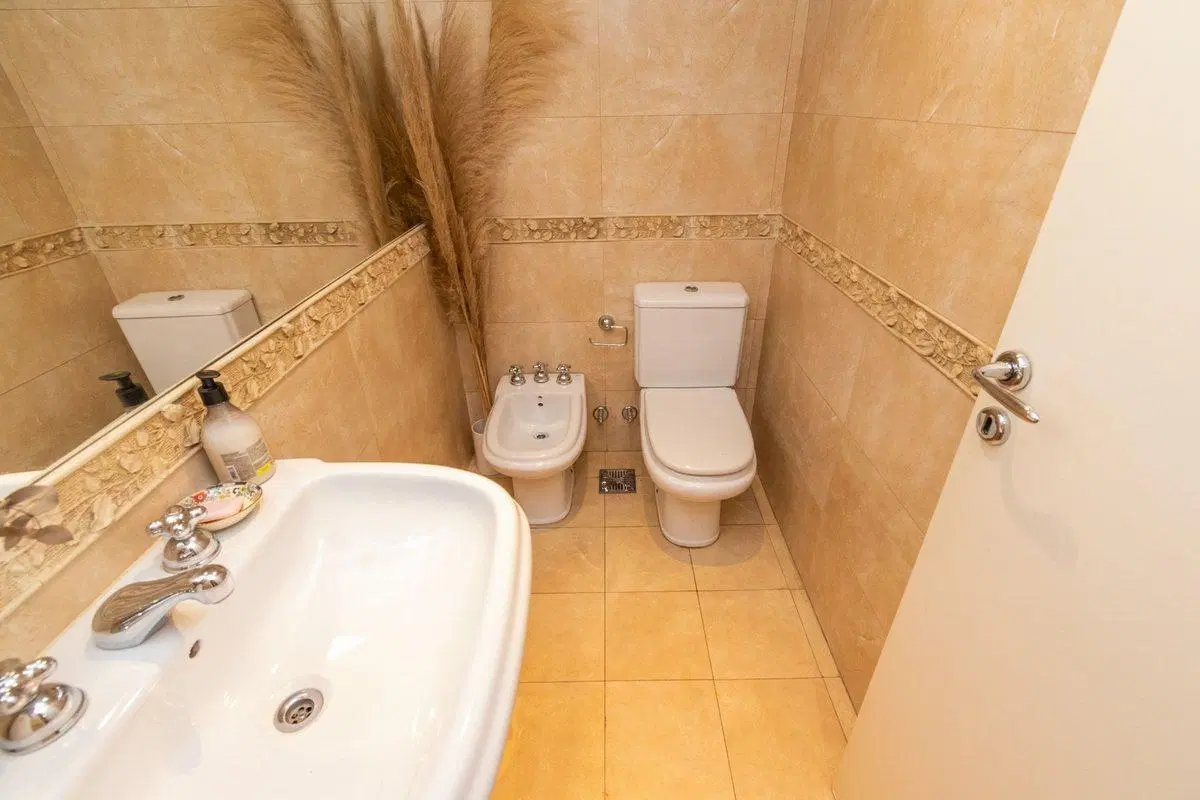 PH 4 AMB. C/BALCÓN IMPECABLE!! 101 M2 - PERMUTA 3