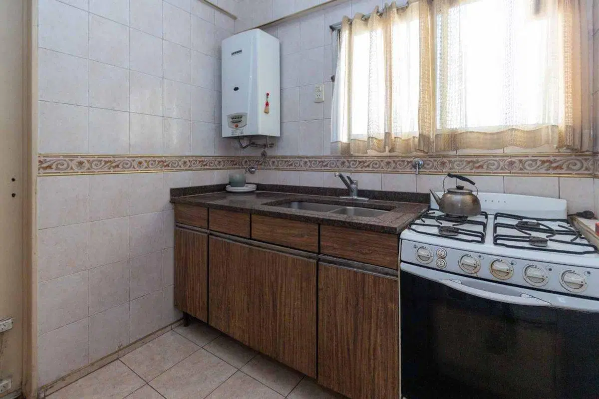 VENTA DEPARTAMENTO 4 AMBIENTES LUMINOSO 3