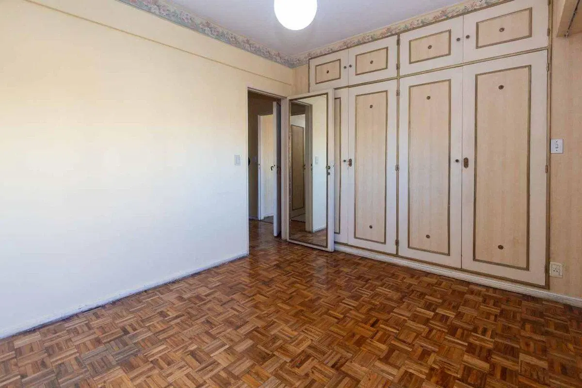 VENTA DEPARTAMENTO 4 AMBIENTES LUMINOSO 4