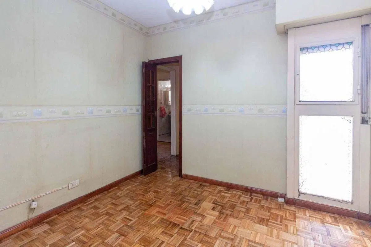 VENTA DEPARTAMENTO 4 AMBIENTES LUMINOSO 2