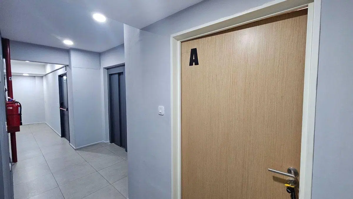 ALQUILER monoambiente Almagro Balcón SUM Laundry 4