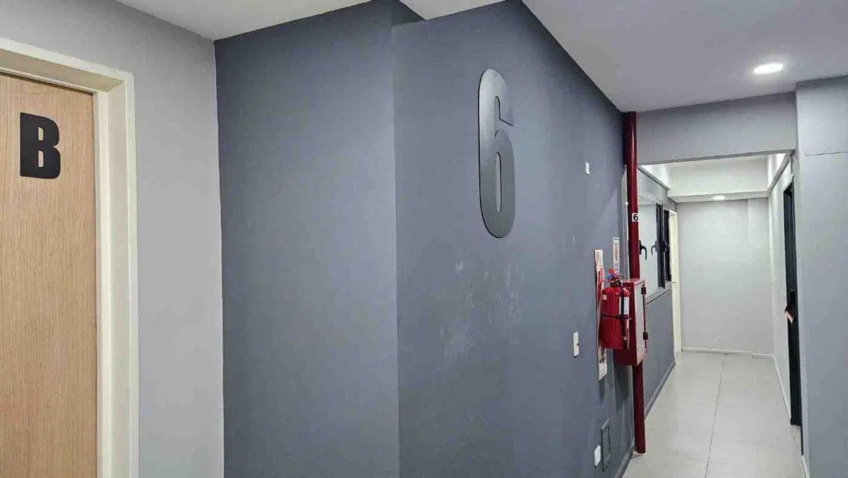 ALQUILER mono divisible 48 m2 Almagro SUM balcón 3
