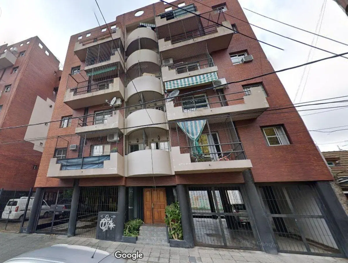 VENTA DEPARTAMENTO 2 AMBIENTES CON BALCÓN MORÓN 5