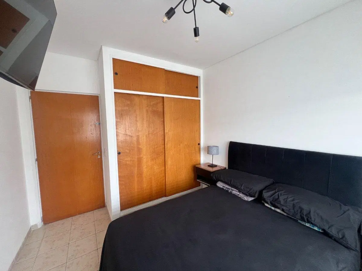 DEPARTAMENTO 2 AMBIENTES C/BALCÓN SEMIPISO 5