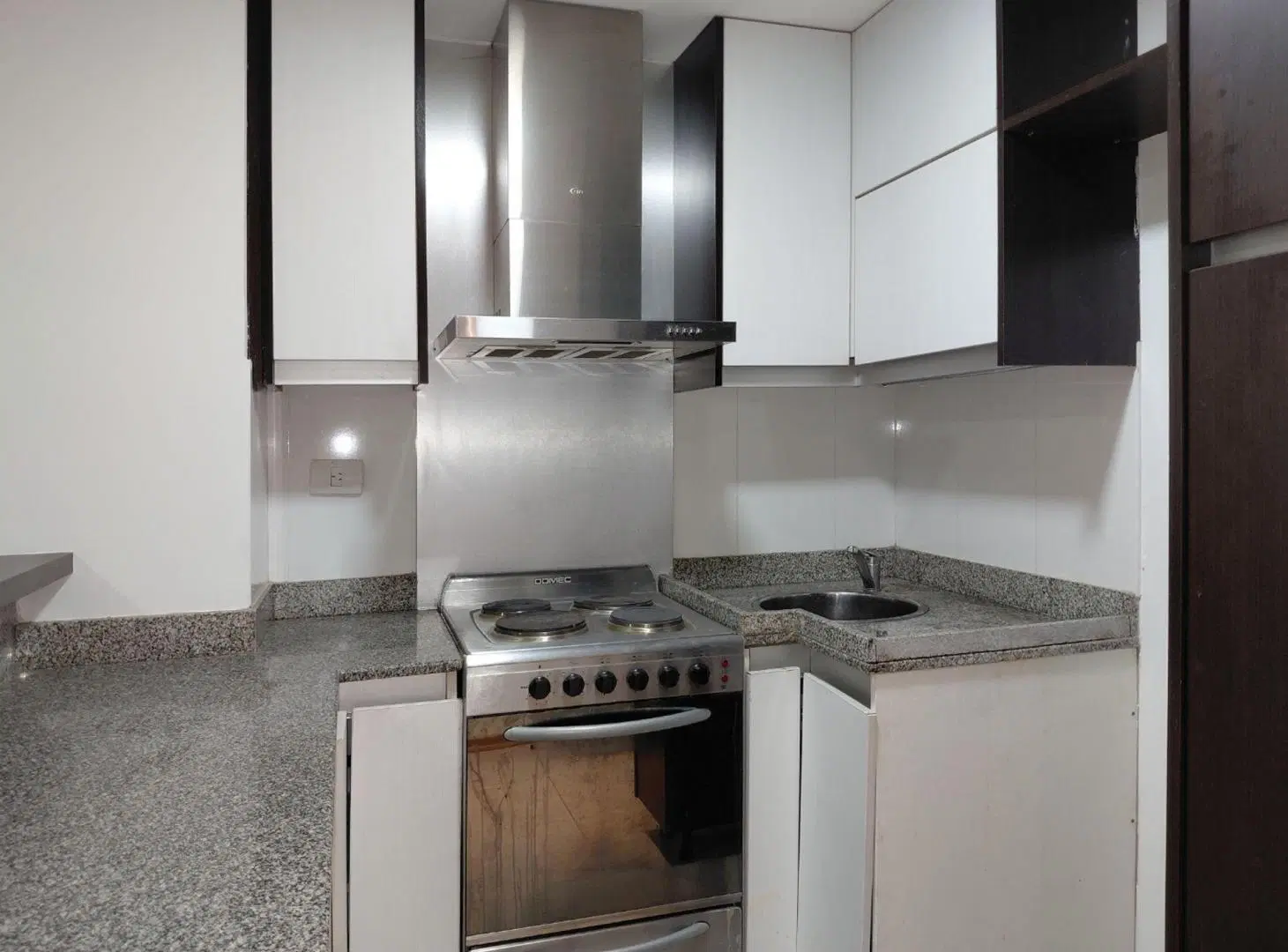 Venta Depto 2 ambientes y cochera Parque Chacabuco 4