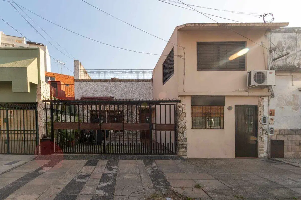 Venta Casa y Departamento Patio y Terraza en block 5