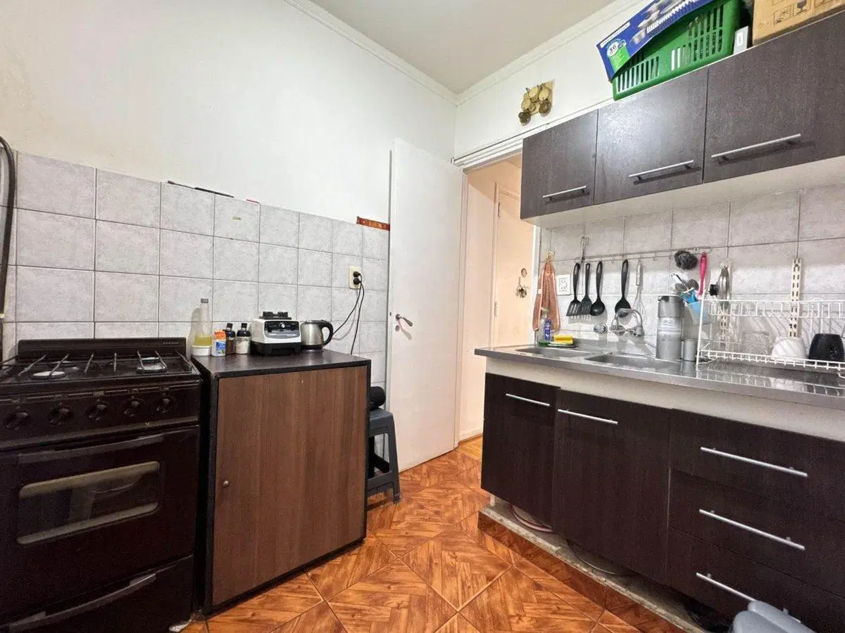 DEPARTAMENTO VENTA 4 AMBIENTES 2 PATIOS BALVANERA 2