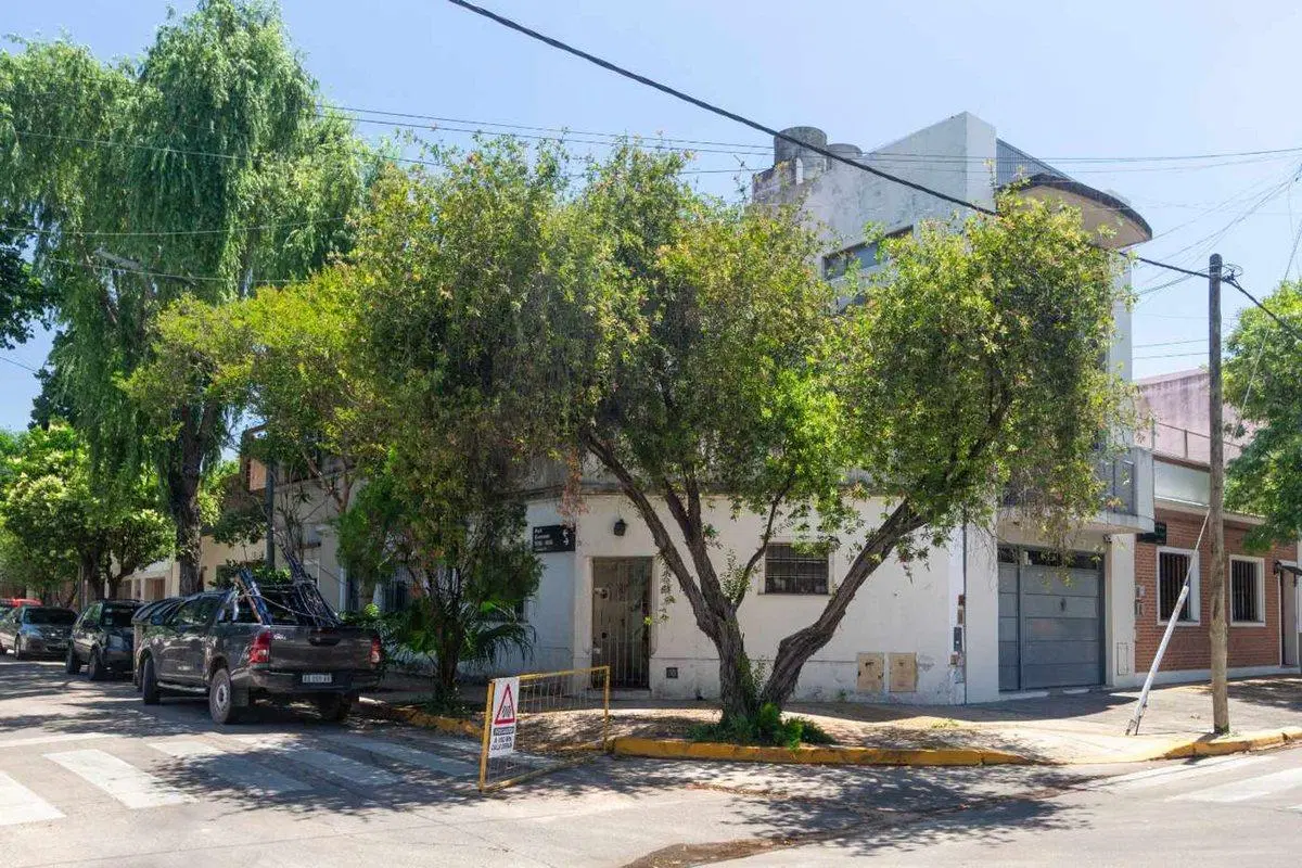 VENTA PH 3 ambientes Monte Castro con terraza 5