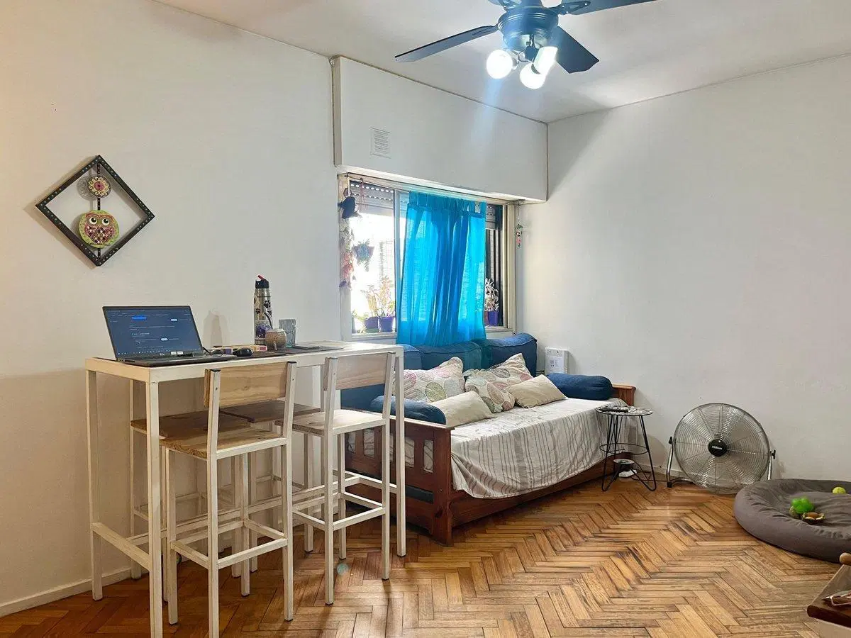 VENTA 3 AMB, FRENTE PARQUE CHACABUCO. APTO CREDITO 3