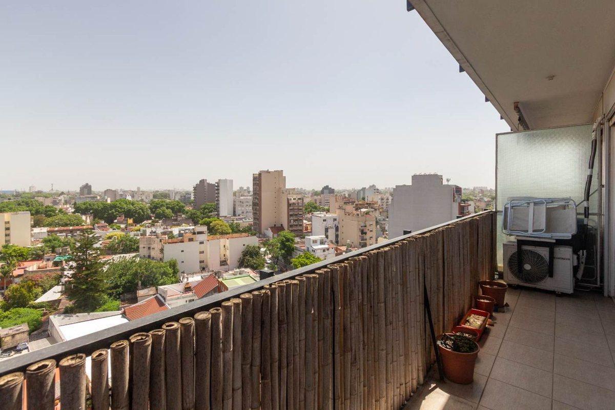 DEPARTAMENTO 4 AMBIENTES CON BALCÓN, PISO ALTO