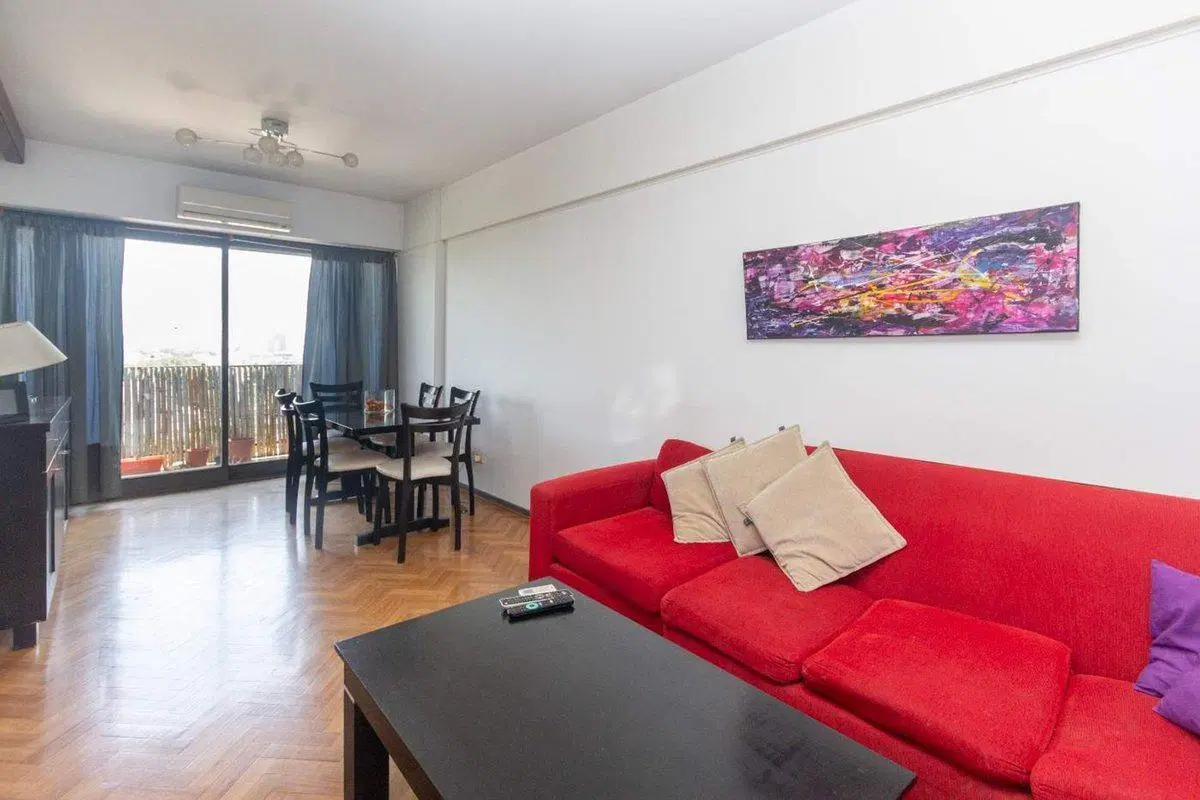 DEPARTAMENTO 4 AMBIENTES CON BALCÓN, PISO ALTO 2