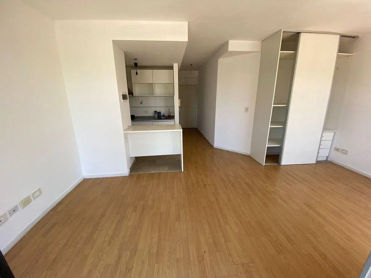 ALQUILER MONOAMBIENTE EN SÁENZ PEÑA EXC UBICACIÓN 5