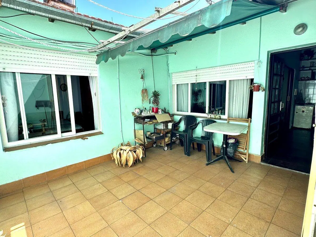 VENTA DPTO 2 AMB / PATIO / LUMINOSO 61 MTROS 4