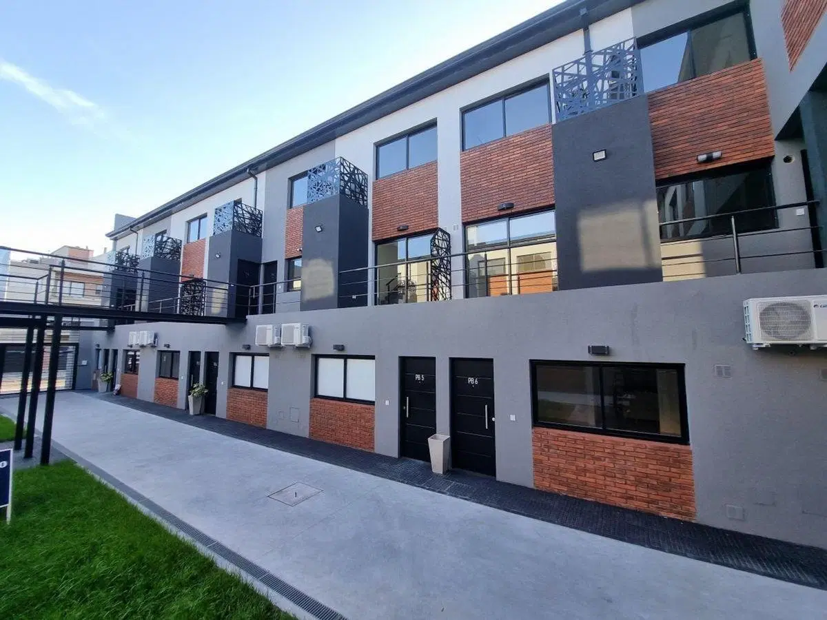 Departamento de 2 ambientes en dúplex en Lanus 2