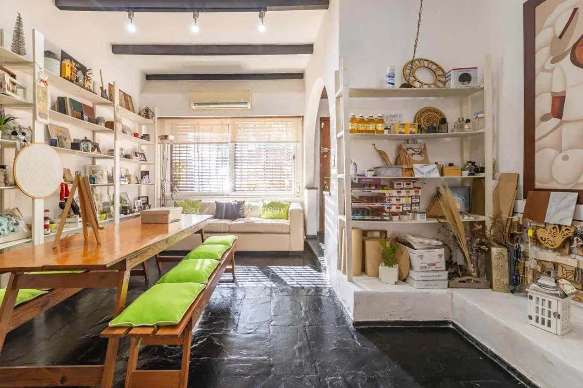 Venta Casa 8 Ambientes Jardín Y Pileta En Devoto 5
