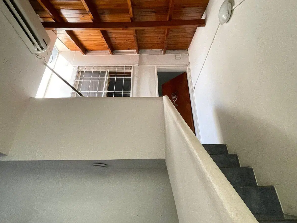 VENTA CASA LOTE PROPIO 3 AMB PATIO Y TERRAZA 2
