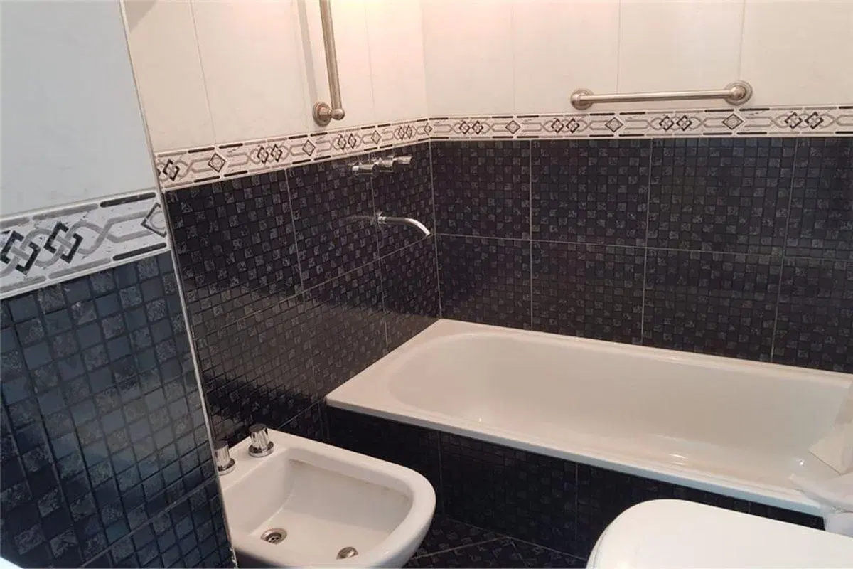 VENTA CASA 5 AMB-COCHERA-PATIO-TERRAZA-PARRILLA 5