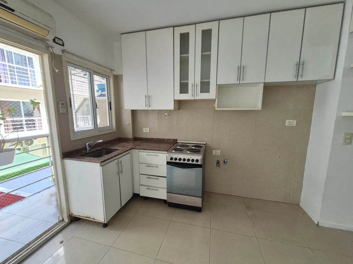 DEPARTAMENTO MONOAMBIENTE CON BALCON 4