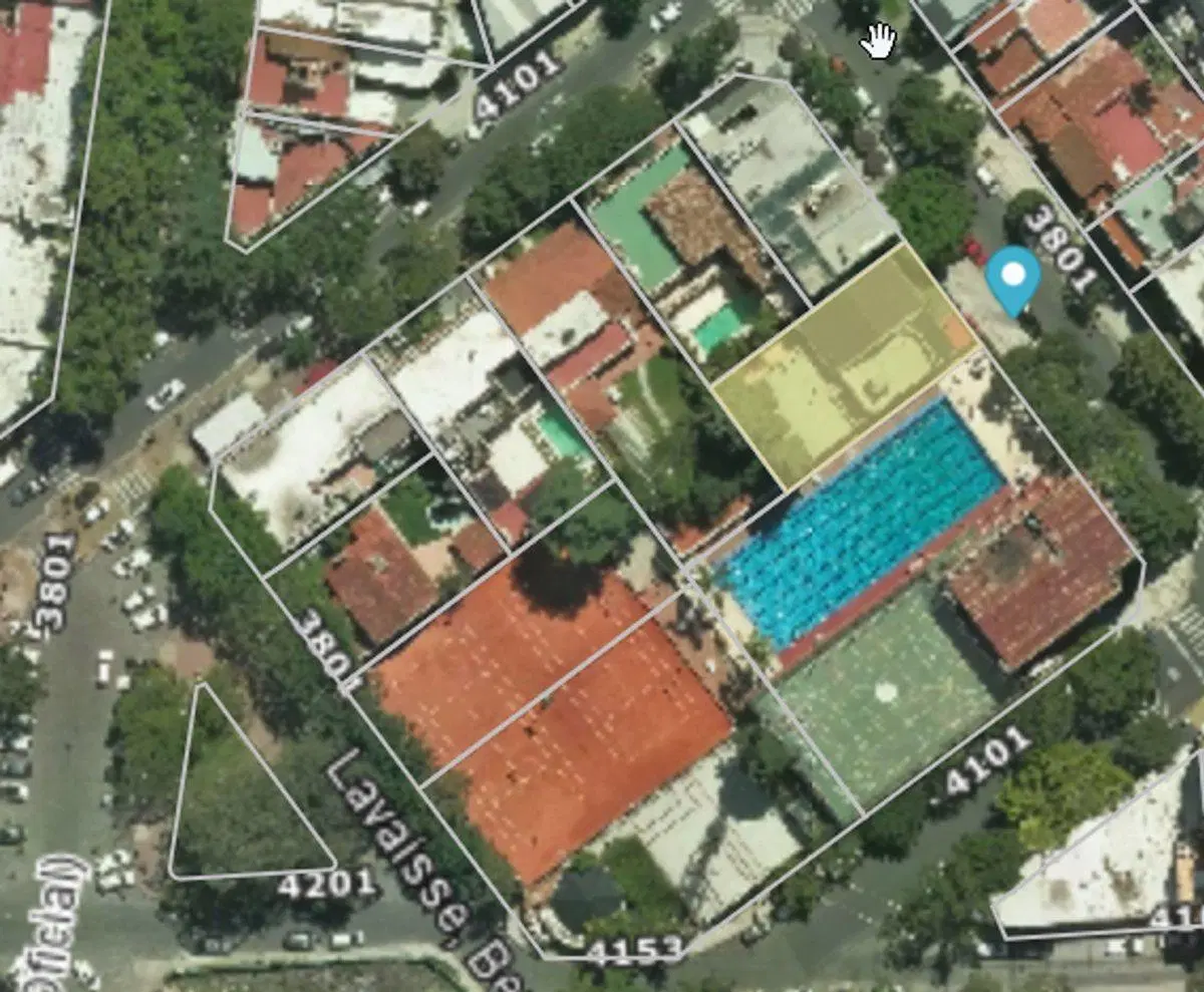 Lote vecino a plaza Arenales Villa Devoto - Canje 4