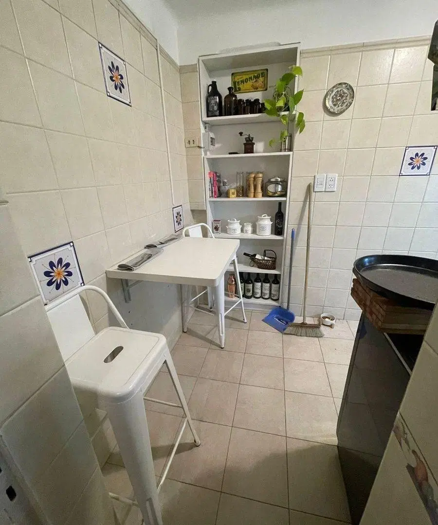 Depto. 4 ambientes con PATIO, BALCÓN y DEPENDENCIA 5