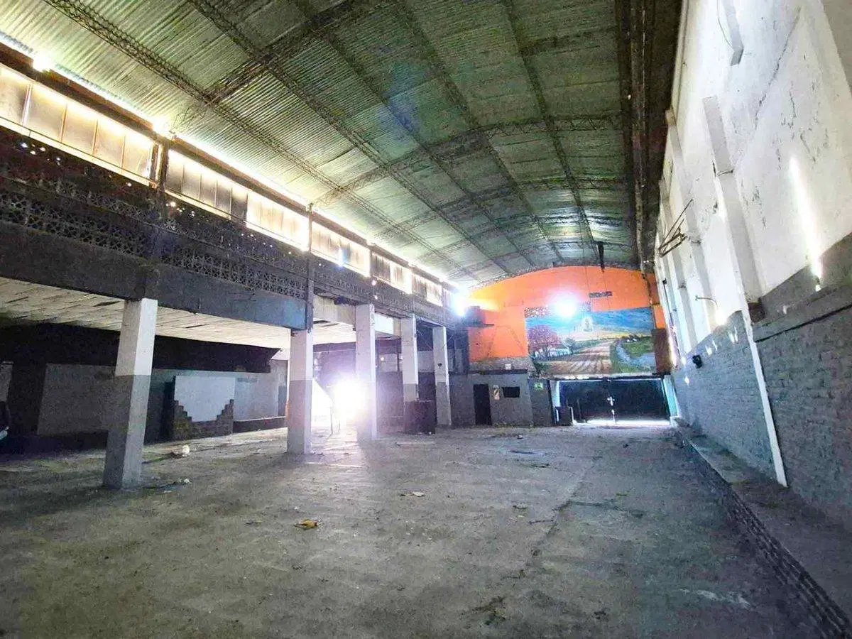 VENTA GALPÓN/DEPÓSITO 769 m2 ZONA CRUCE VARELA 5
