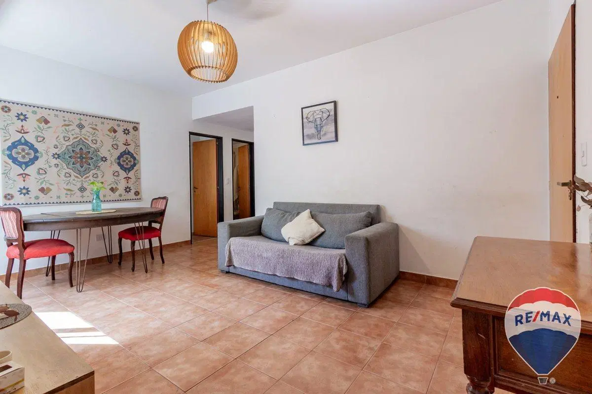 Depto en venta 3 amb. con balcón Apto Crédito! 5