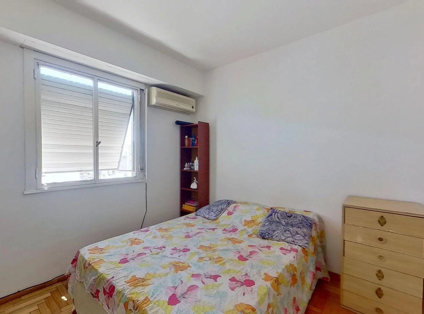 VENTA DEPARTAMENTO 3 AMB. C/ BALCÓN Y TOILETTE 4
