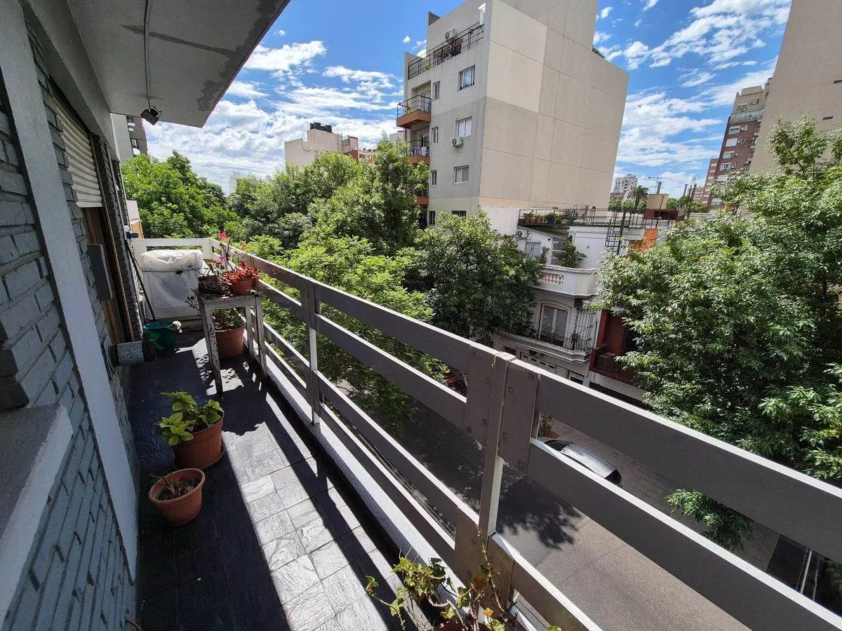 DEPTO 2 AMB. VENTA. ALMAGRO BALCÓN. APTO CREDITO 3