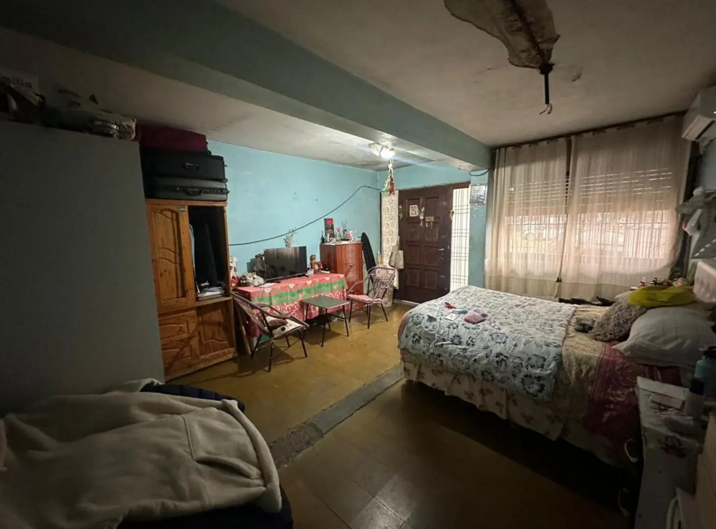 CASA 2 AMBIENTES A REFACCIONAR EN VENTA 4