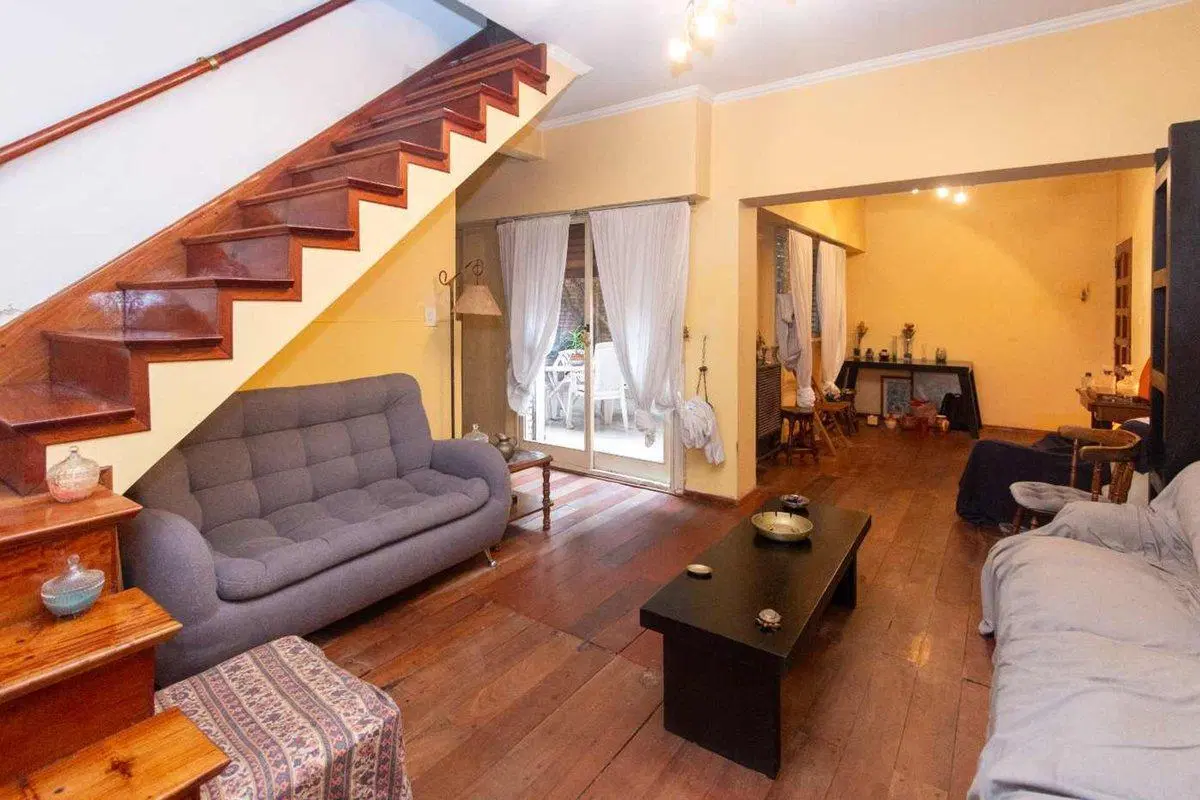 Venta PH 7 ambientes Patio Terraza Monte Castro 4