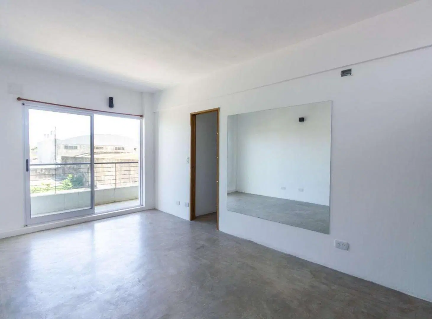DEPARTAMENTO 2 AMBIENTES APTO CREDITO COCHERA 2