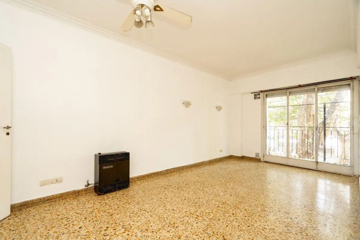 VENTA DEPTO 4 AMBIENTES DEVOTO BALCON LAVADERO 2