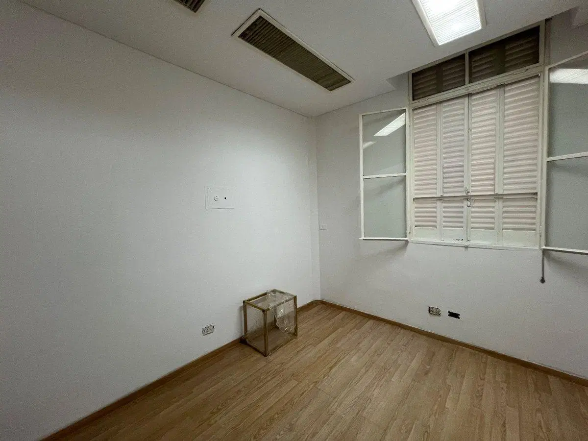 Departamento c/ balcón al frente SAN NICOLAS 4