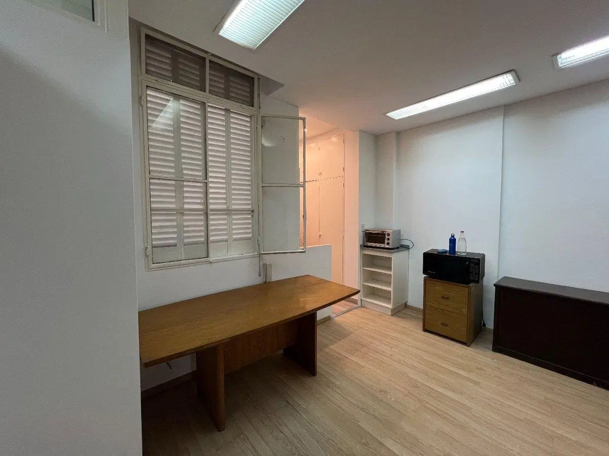 Departamento c/ balcón al frente SAN NICOLAS 5