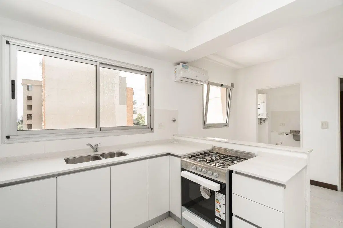 Venta Departamento 4 Ambientes Cochera Devoto 5