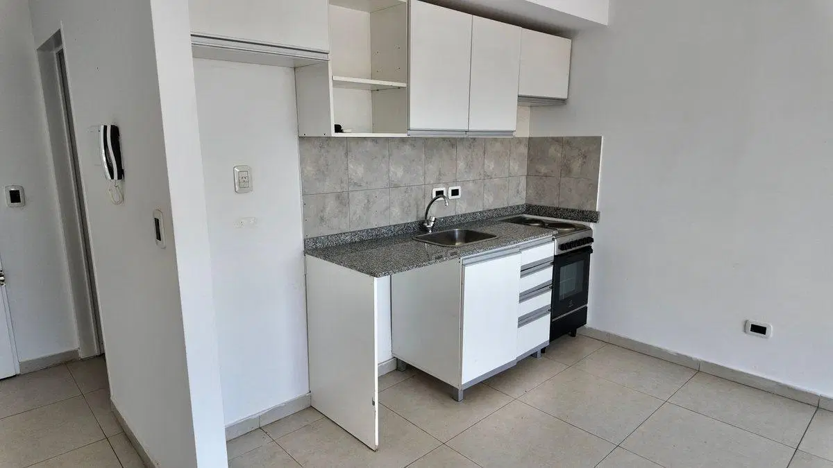 MONOAMBIENTE EN VENTA CON BALCÓN ATERRAZADO 5