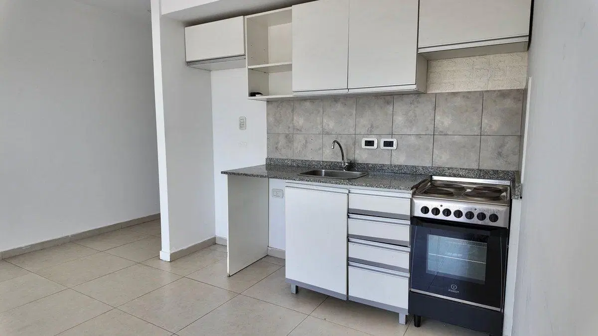 MONOAMBIENTE EN VENTA CON BALCÓN ATERRAZADO 4