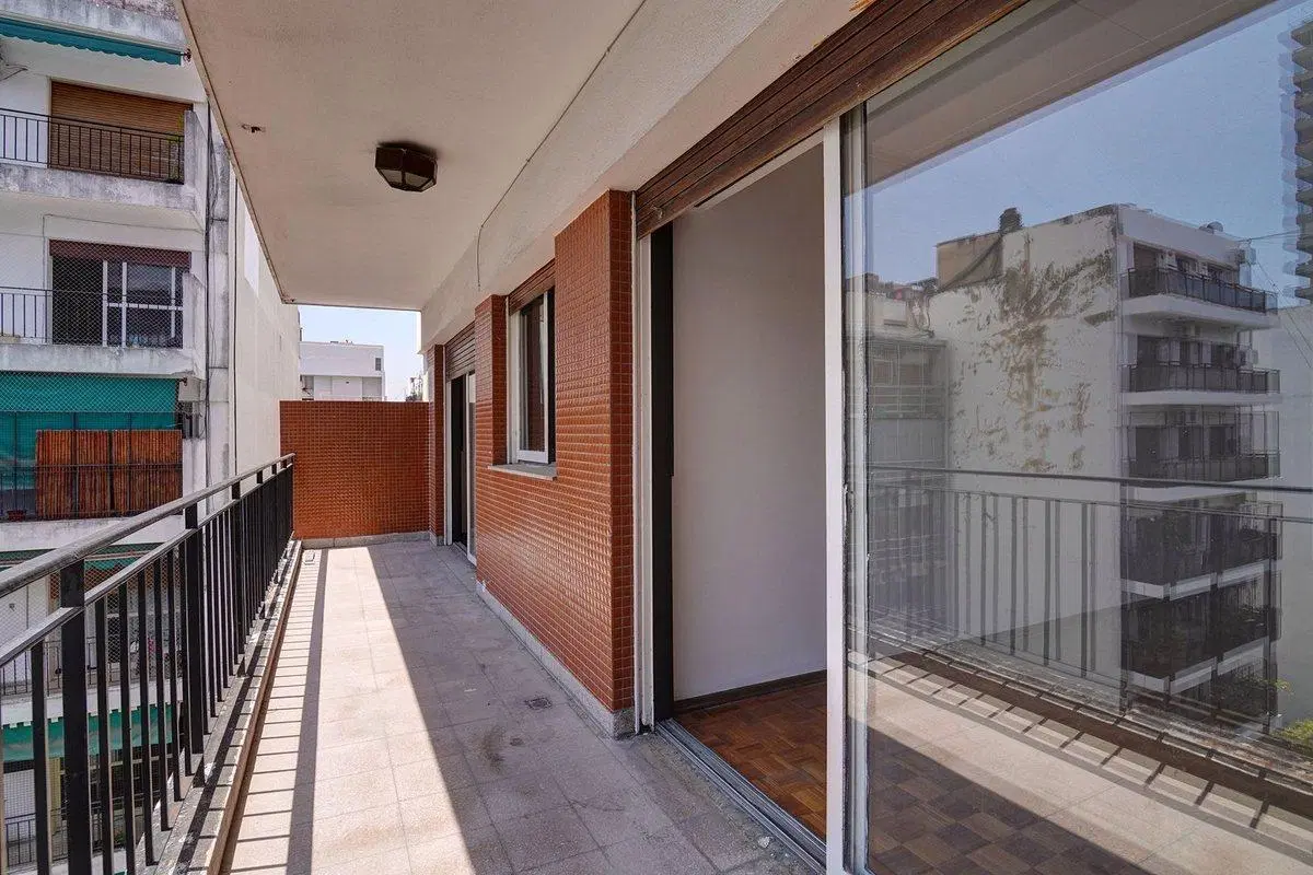 DEPARTAMENTO 4 AMB + DEP C/BALCON/COCHERA BELGRANO 3