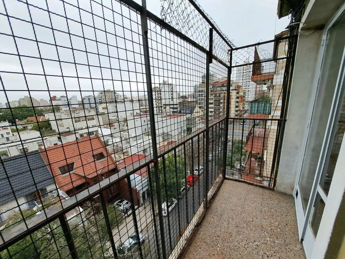 ALQUILER DEPTO. 3 AMB. CON BALCÓN VILLA DEL PARQUE 4