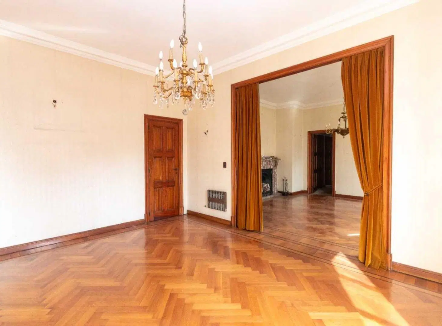 Venta Piso Histórico de Categoría 150 m Balvanera 2