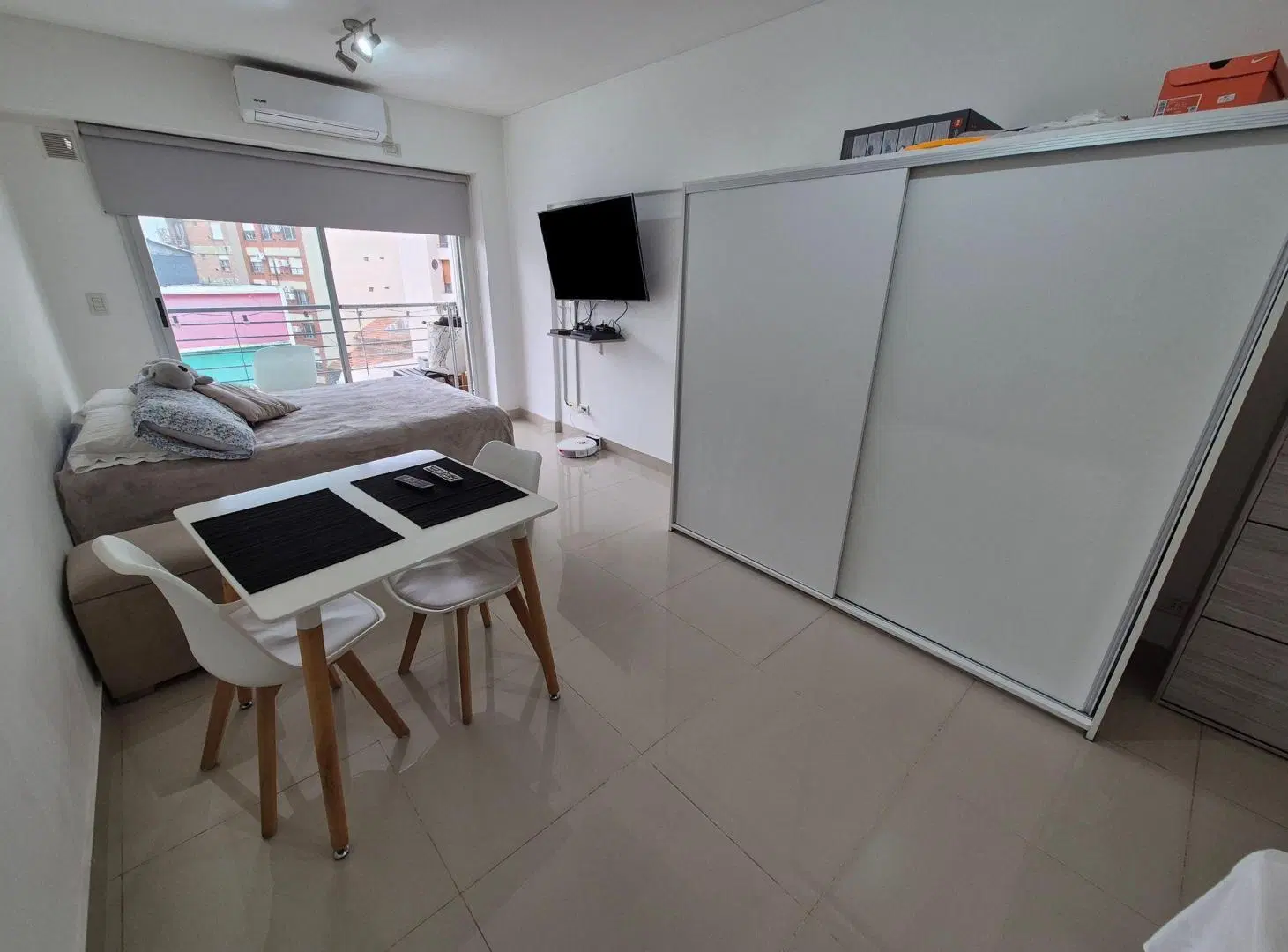 DEpARTAMENTO MONOAMB COCHERA AMENITIES p.CENTENARI 4