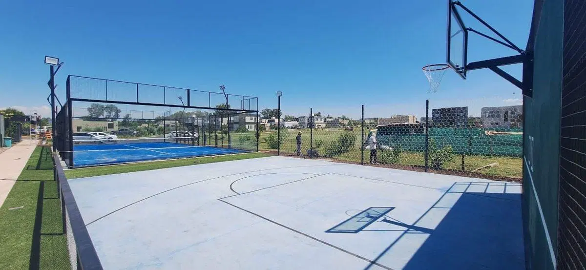 Casa en construcción de Diseño con Amenities 3
