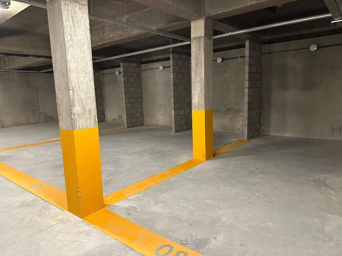 EN VENTA COCHERA CUBIERTA - BAULERA - VILLA DEVOTO 3