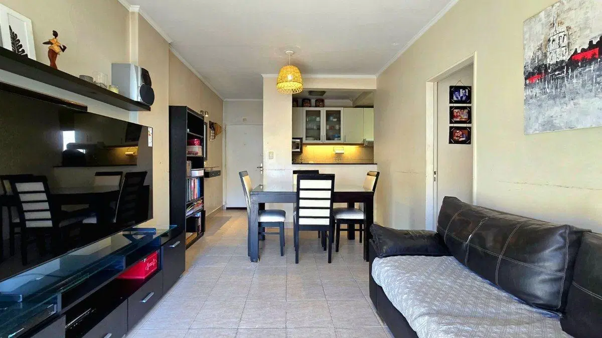 Venta Depto 3 Amb. con Balcón Luminoso Caballito 4