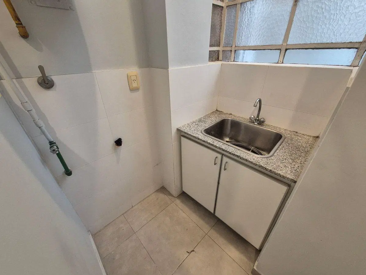 Venta departamento 3 Amb Modernizado en Almagro 2